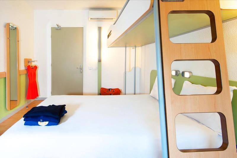 Ibis Budget Nanterre La Defense Exterior photo