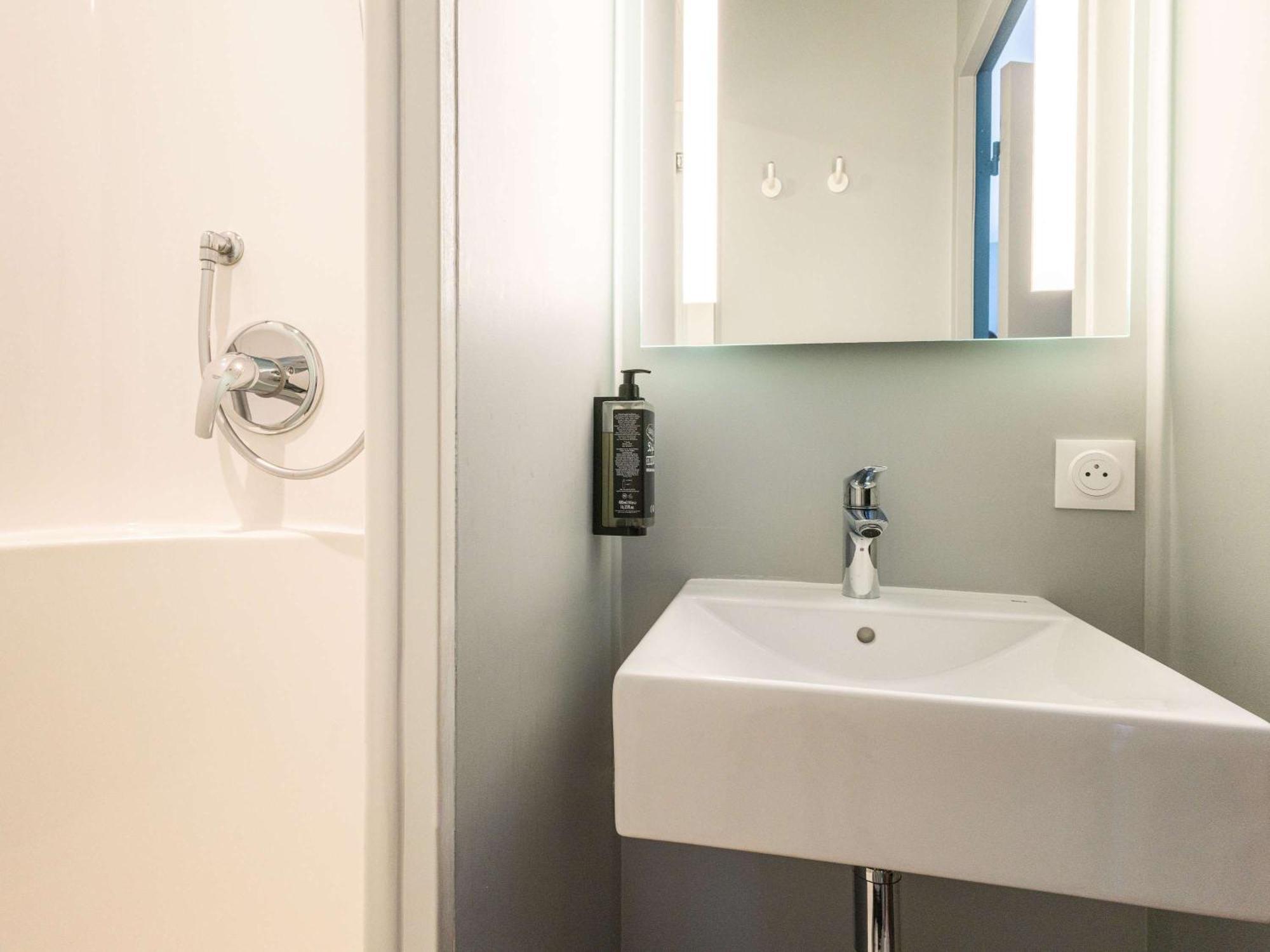 Ibis Budget Nanterre La Defense Exterior photo
