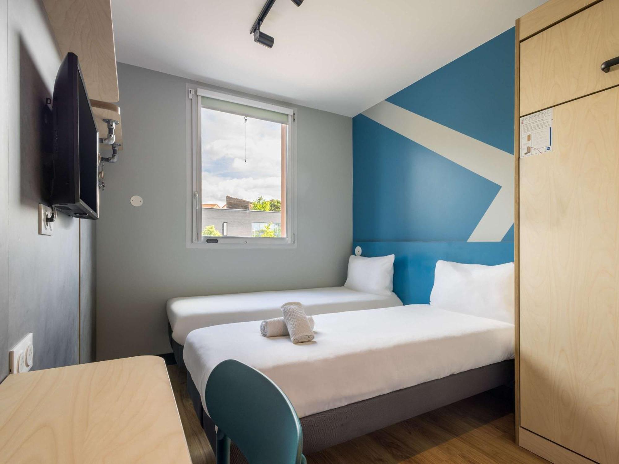 Ibis Budget Nanterre La Defense Exterior photo