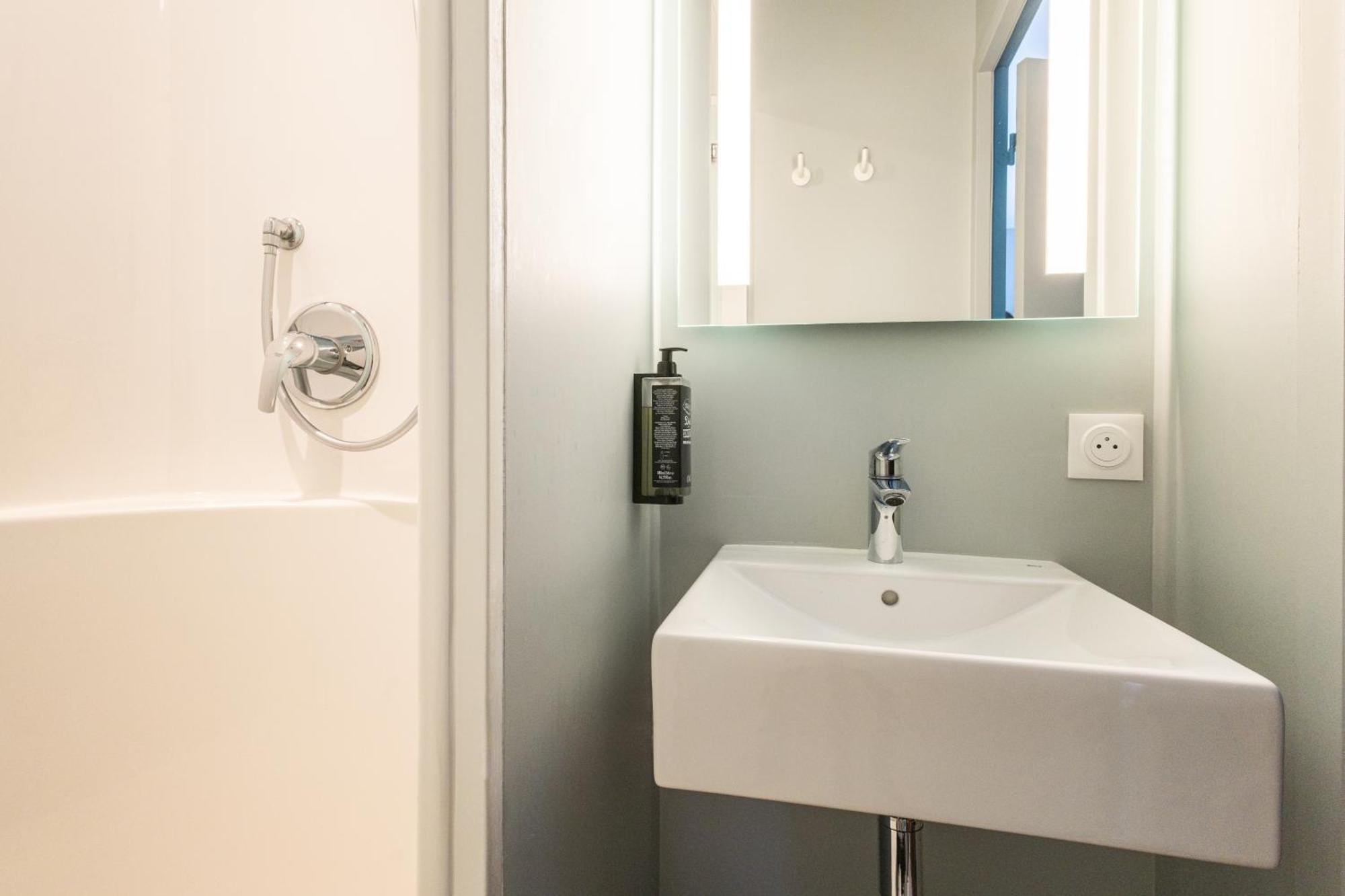 Ibis Budget Nanterre La Defense Exterior photo
