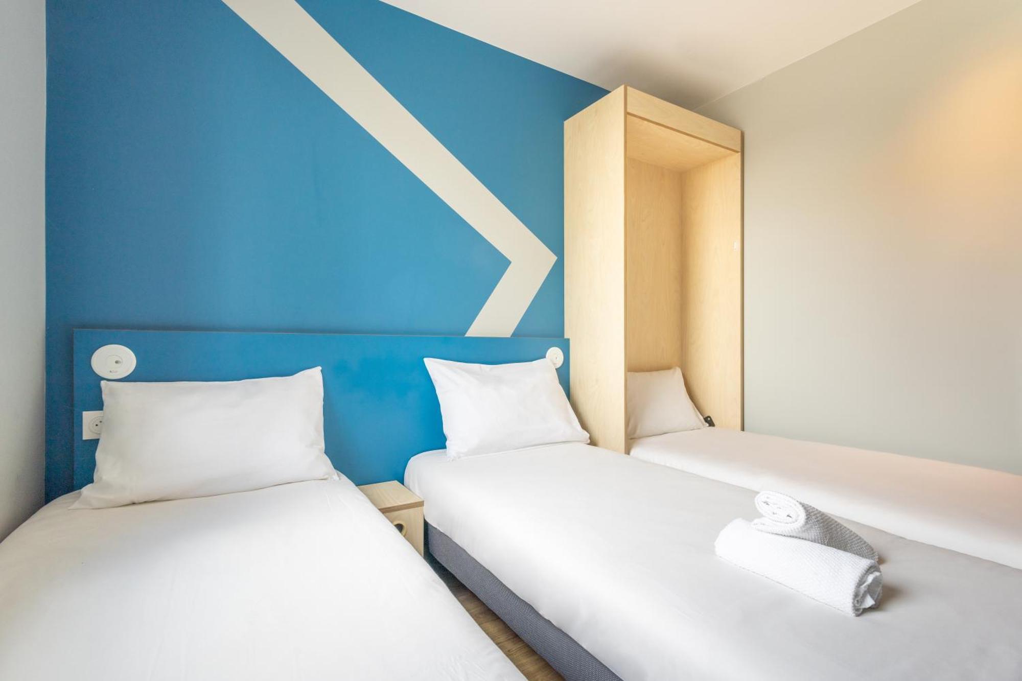 Ibis Budget Nanterre La Defense Exterior photo