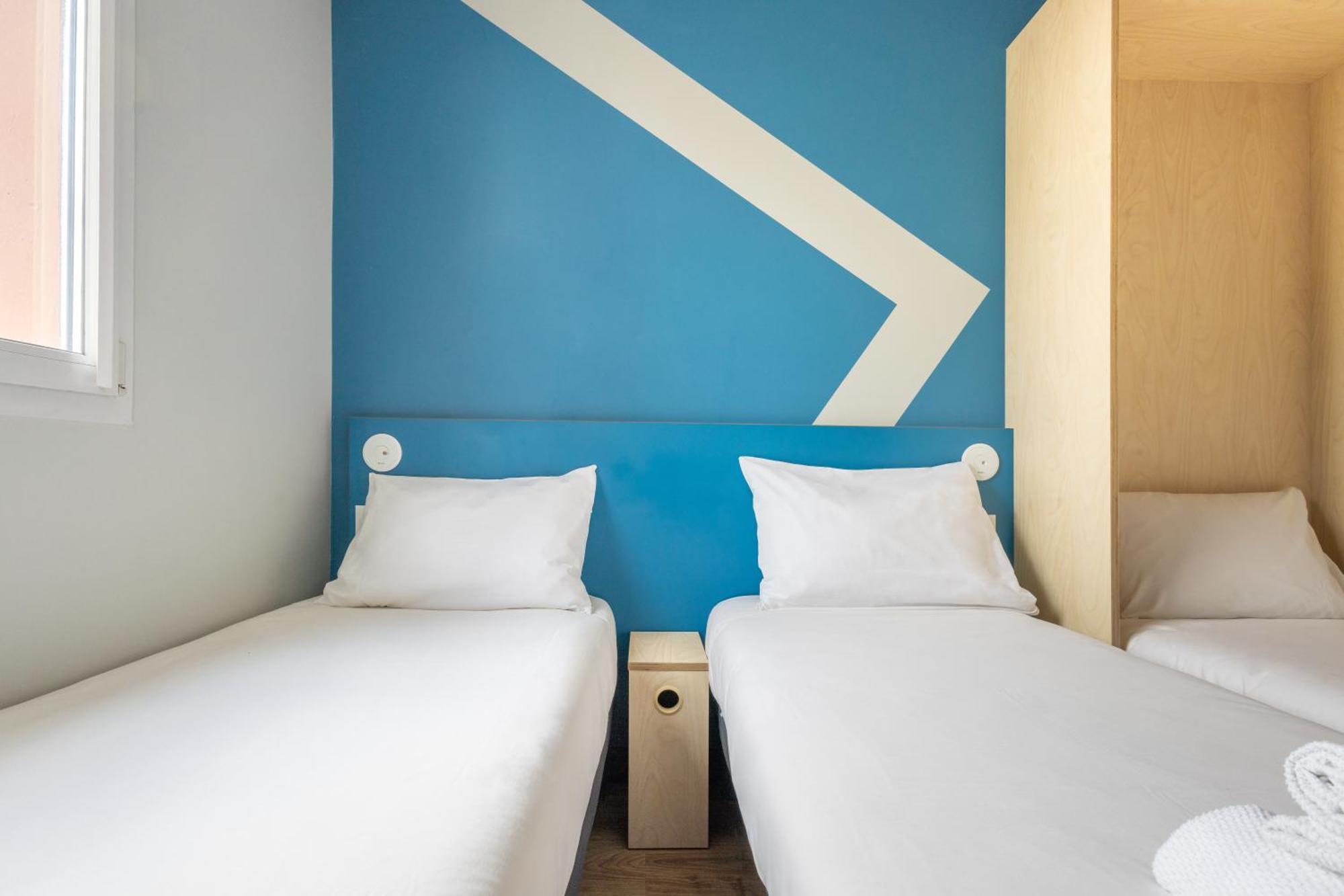 Ibis Budget Nanterre La Defense Exterior photo