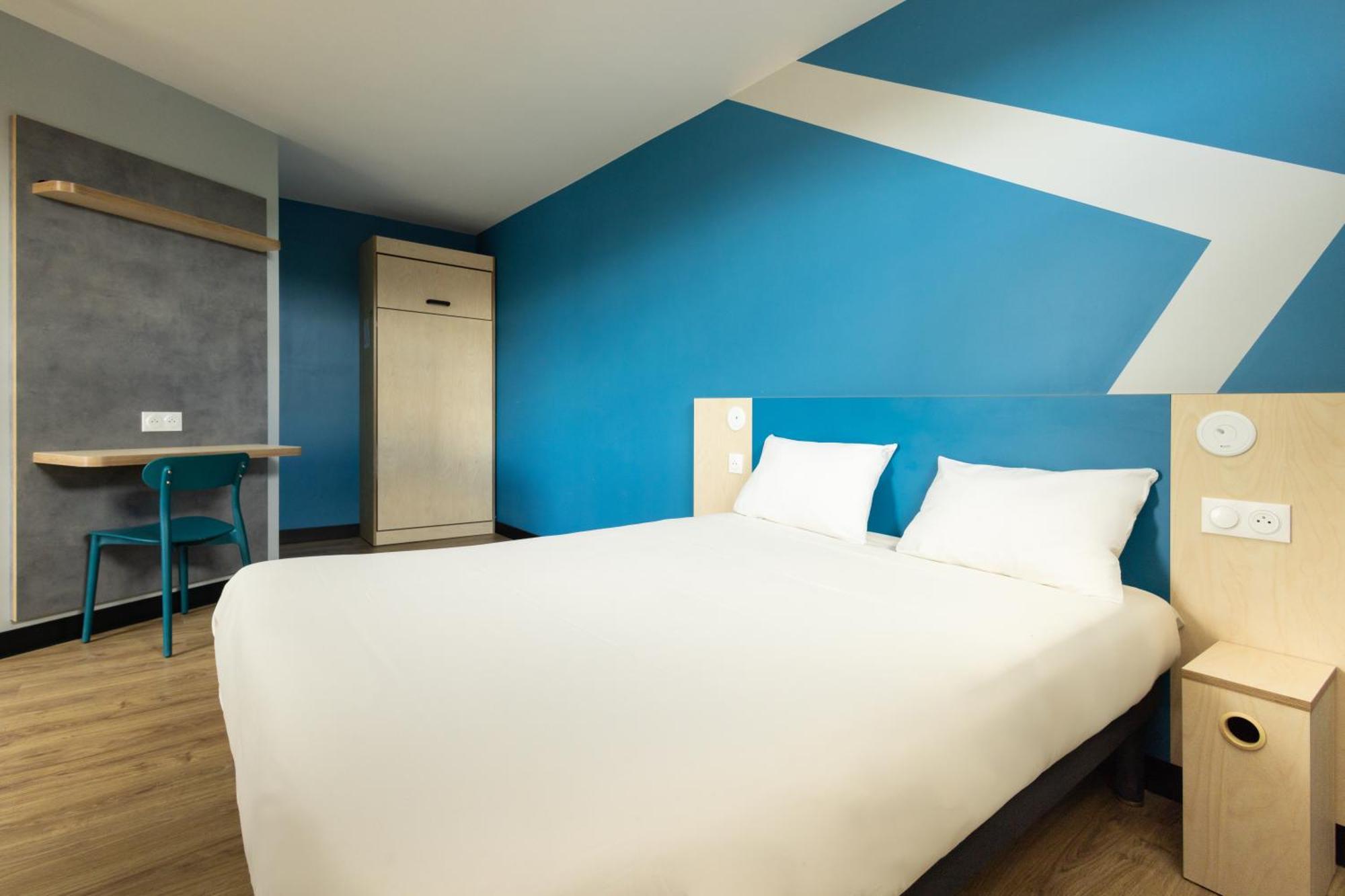 Ibis Budget Nanterre La Defense Exterior photo