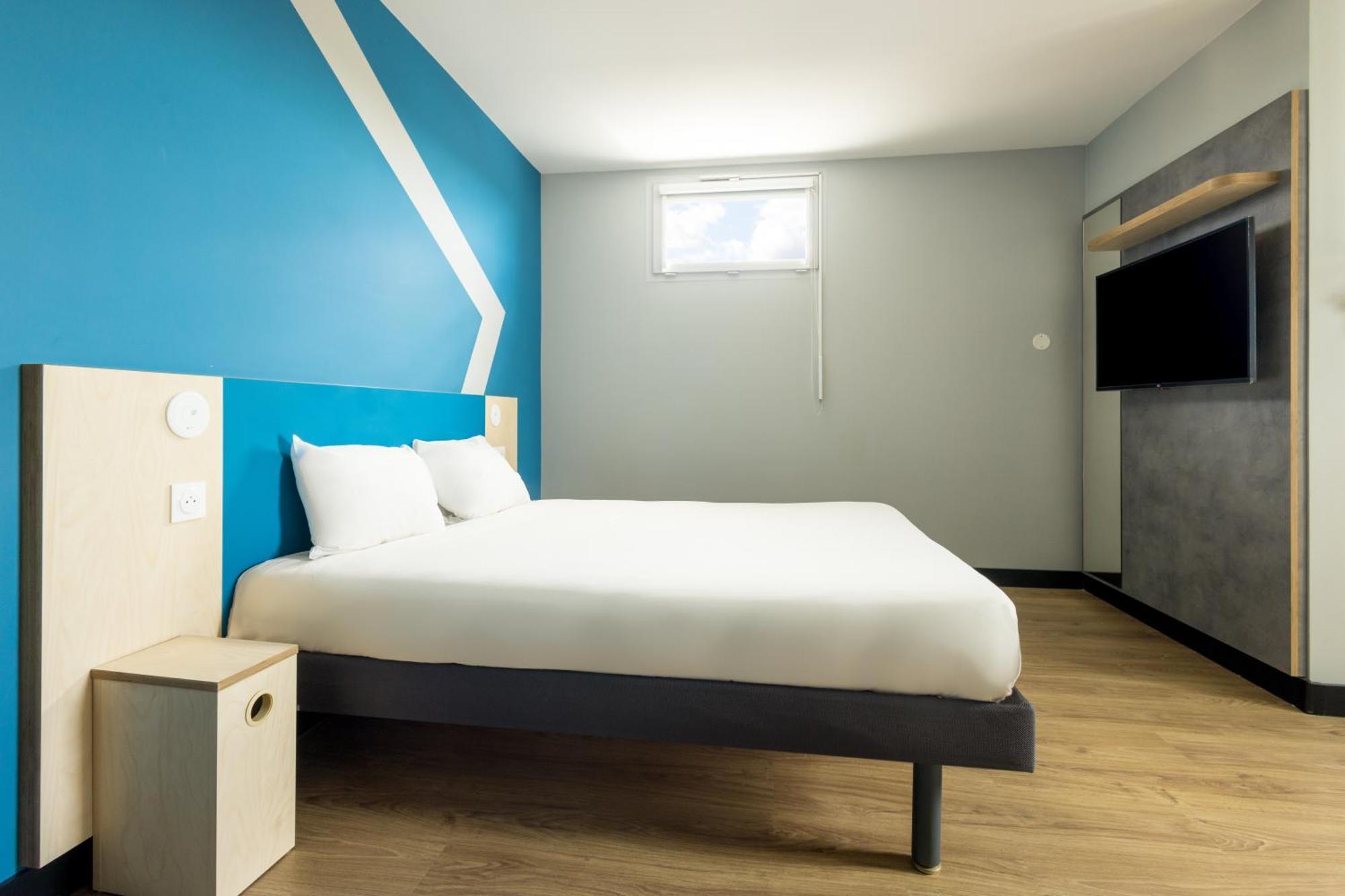Ibis Budget Nanterre La Defense Exterior photo