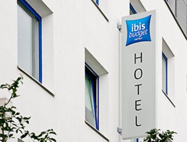 Ibis Budget Nanterre La Defense Exterior photo